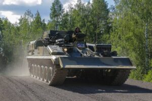 Минобороны получило новую партию модернизированных БРЭМ-1М