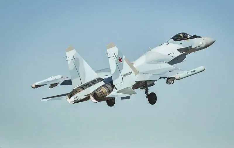 Су-57 и Су-35С поступили в войска