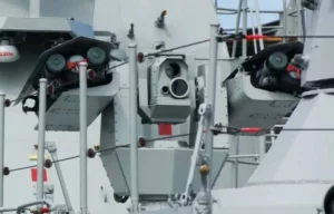 Новый корабельный ЗРК малой дальности «Комар» получил возможность уничтожения безэкипажных катеров