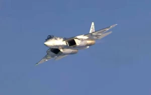 Су-57 получил на вооружение крылатую ракету большой дальности внутрифюзеляжного размещения