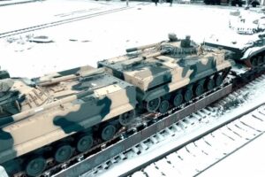 «Курганмашзавод» поставил военным очередную партию новых БМП-3