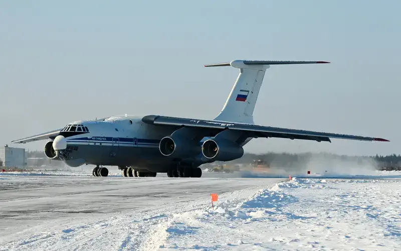Минобороны России получило серийный военно-транспортный Ил-76МД-90А