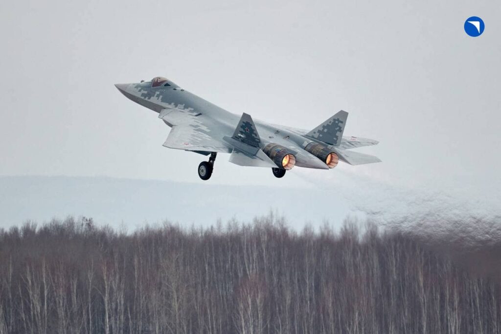 ОАК передала партию серийных истребителей Су-57
