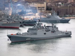 Фрегату «Адмирал Макаров» ЧФ присвоено почётное звание «гвардейский»