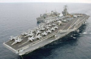За три десятилетия авианосцы ВМС США утратили боевую мощь