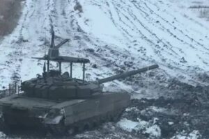 Российский танк Т-80БВМ значительно превосходит немецкие и американские танки