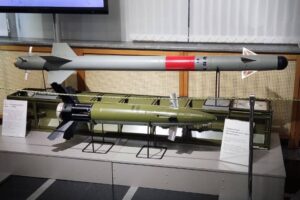Ижевские заводы «Калашникова» представлены на выставке «СВОих не бросаем»
