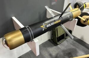 Китай представил ПТУР BOLAS GAM-102LR