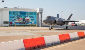 Производство истребителя F-35