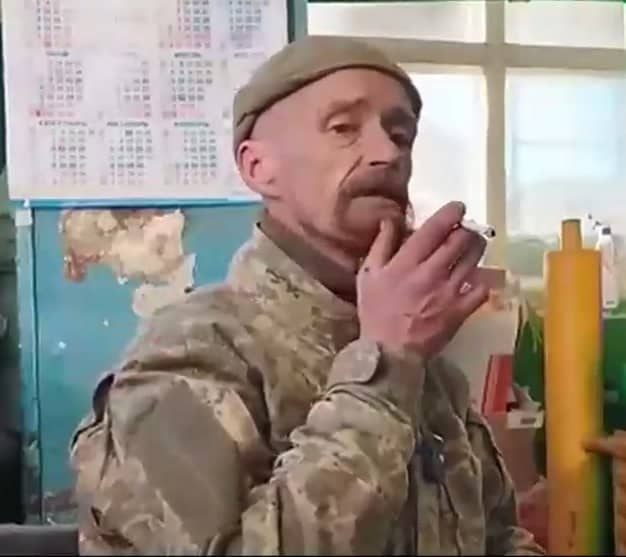 Правильное решение военнослужащих ВСУ сдаться в плен