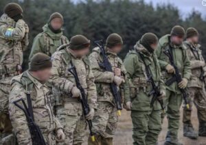 Более 1000 бойцов ВСУ дезертировали после приезда в зону СВО