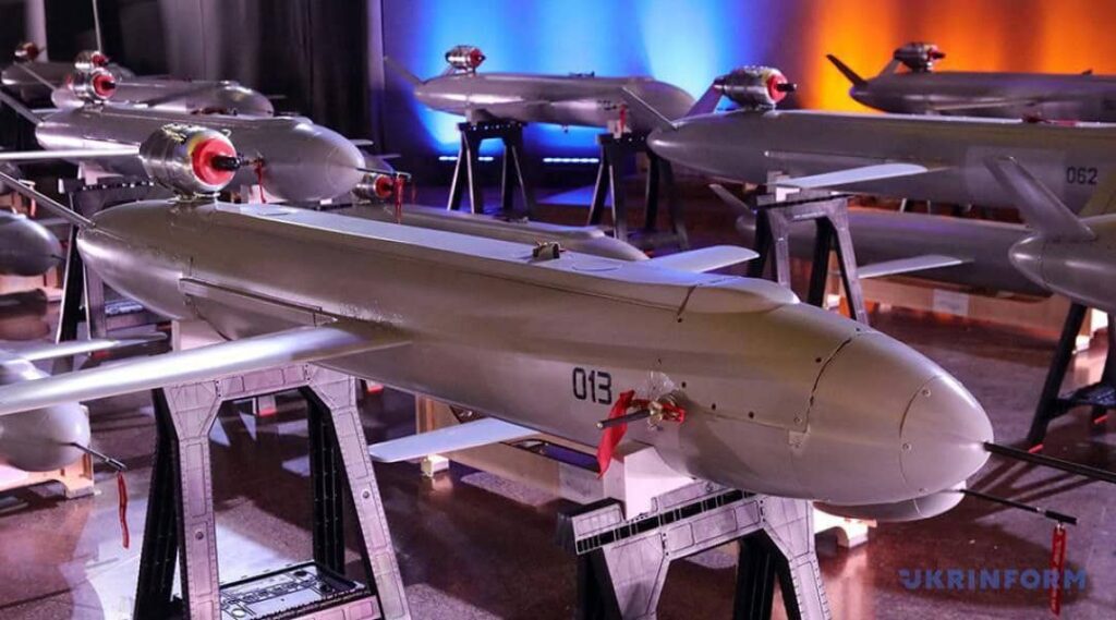 Появились фото украинских ракет-дронов «Пекло»