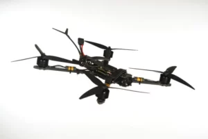 В России разработан новый FPV-дрон «Икар-10»