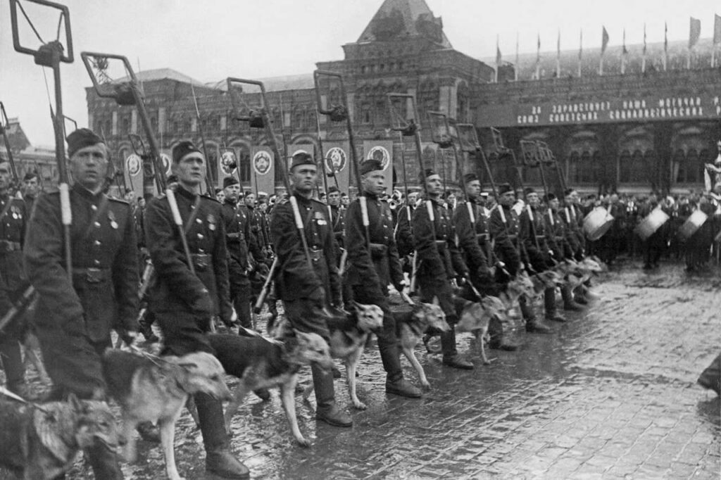 Первый Парад Победы на Красной площади