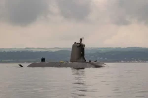 Французские ВМС пополнились третьей многоцелевой АПЛ
