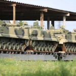 Новая партия боевых машин пехоты БМП-3 отправилась в войска