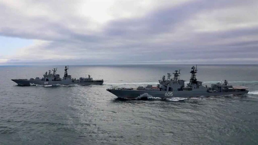 Продолжаются масштабные учения ВМФ «Июльский шторм»