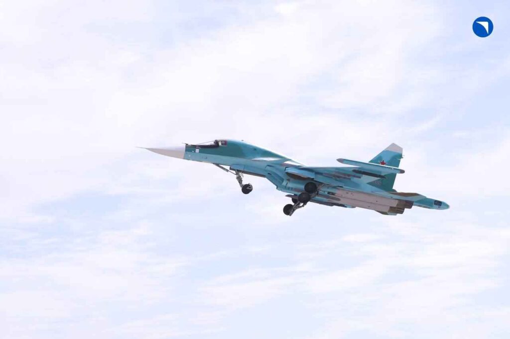ВКС России пополнились новыми истребителями-бомбардировщиками Су-34