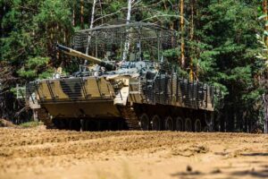 Очередные партии БМП-3 и БМД-2 поставлены в войска
