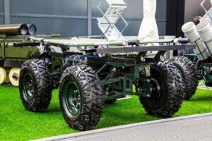 В войска поставили новую партию роботизированных платформ «Депеша»