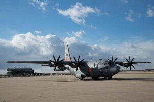 США приостанавливают модернизацию транспортников C-130H Hercules
