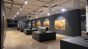 Выставка к 10-летию Воздушно-космических сил открылась в Москве