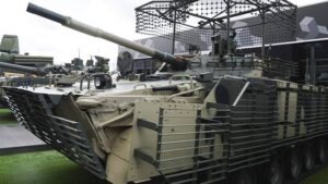 В войска передана новая партия БМП-3