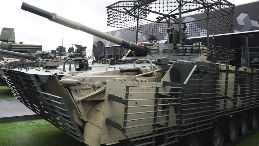 В войска передана новая партия БМП-3