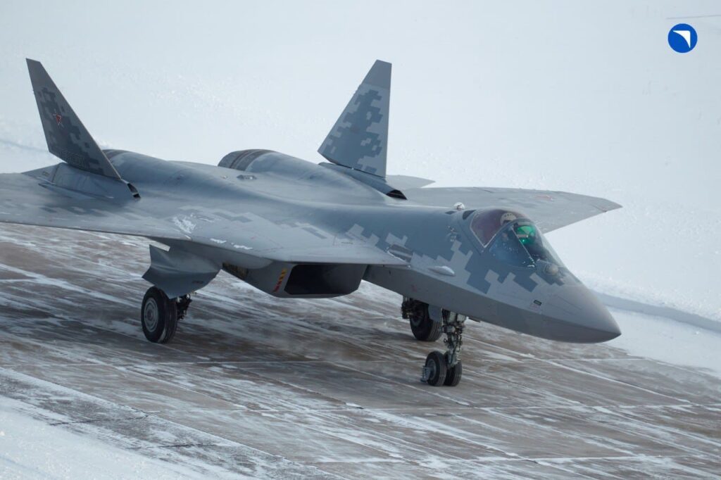 ОАК передала партию Су-57 с обновленным комплексом вооружения