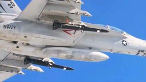 США показали гиперзвуковую ракету Blackbeard в полёте на F/A-18E/F Super Hornet